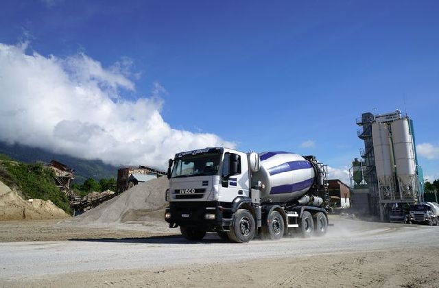 Transport et pompage de béton